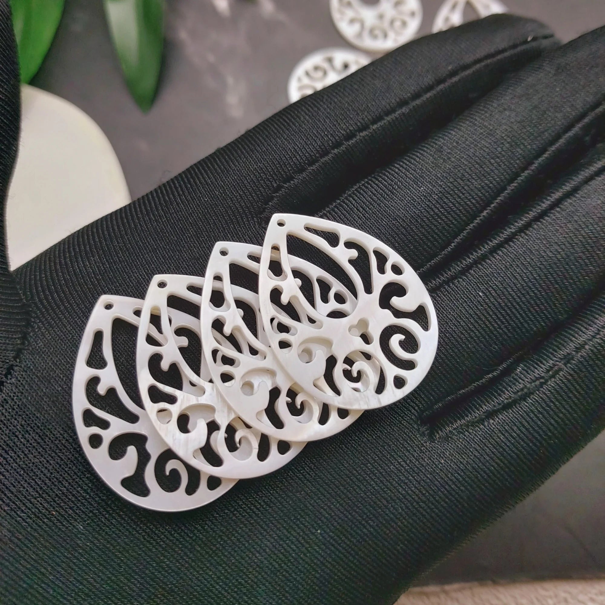 4pcs Natural Shell Teardrop Pendants - Hawaiian Tropical Jewelry Charms with Curling Floral Motifs, for DIY Necklace, Earrings, Bracelet Making